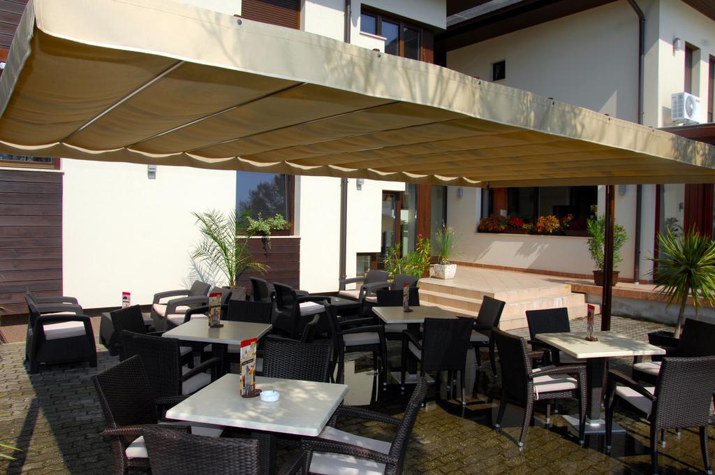 Hotel Diana Siofok Exterior photo
